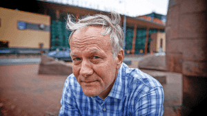 Dr. Eduard Verhagen