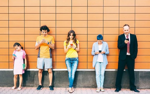 celular une o separa a las personas