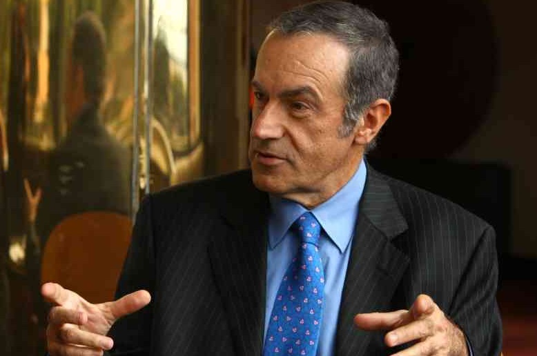 Andrés Oppenheimer.