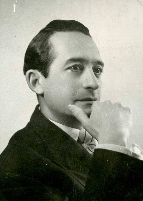 Xavier Villaurrutia.