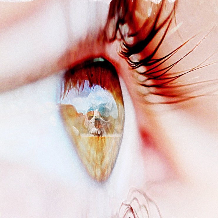 Todo es del color del cristal con que se mira.