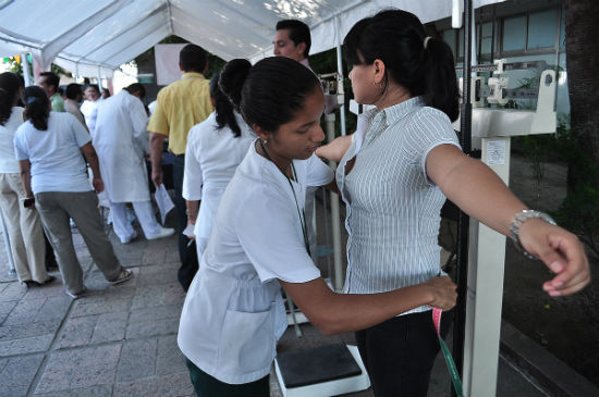 Combate contra la obesidad.