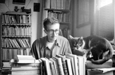 Carballido y su gato