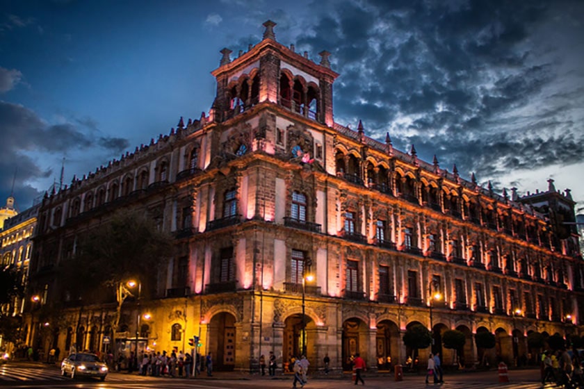 Palacio del Ayuntamiento (Fotografía: ArquitecturalDesign Digest).