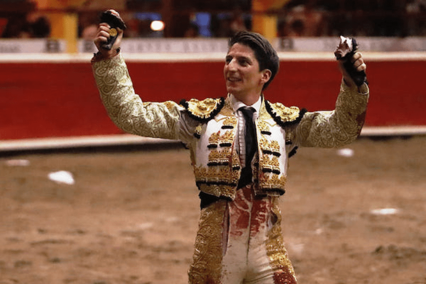 Luis Ignacio Escobedo toros