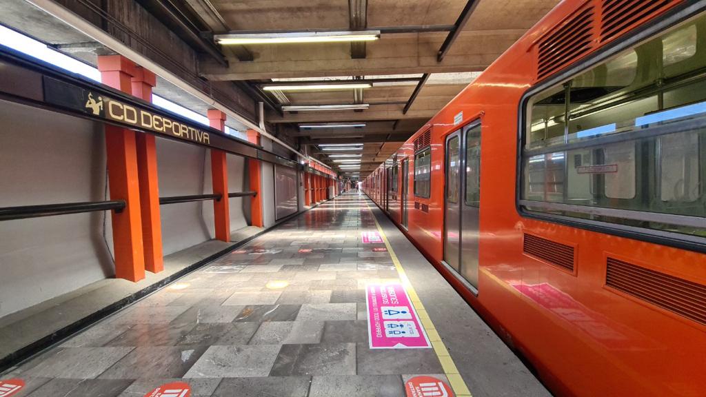 Tras caos, rehabilitan servicio completo en Línea 9 del metro