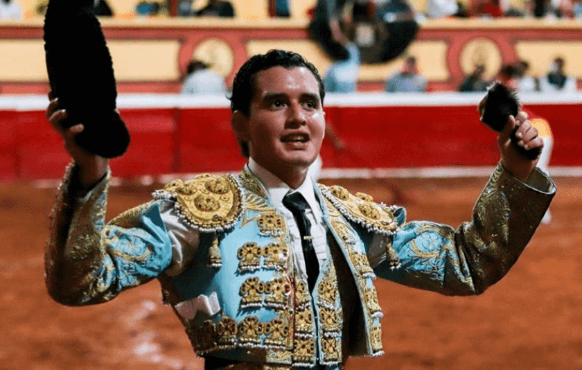 Enrique de Ayala, novillero