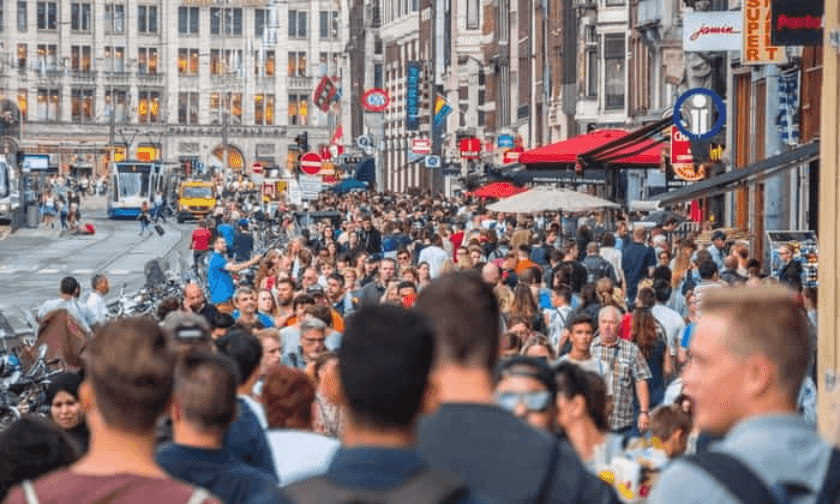 Ámsterdam, turismo de masas