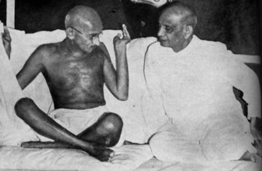 Gandhi con Sardar Vallabhbhai Patel